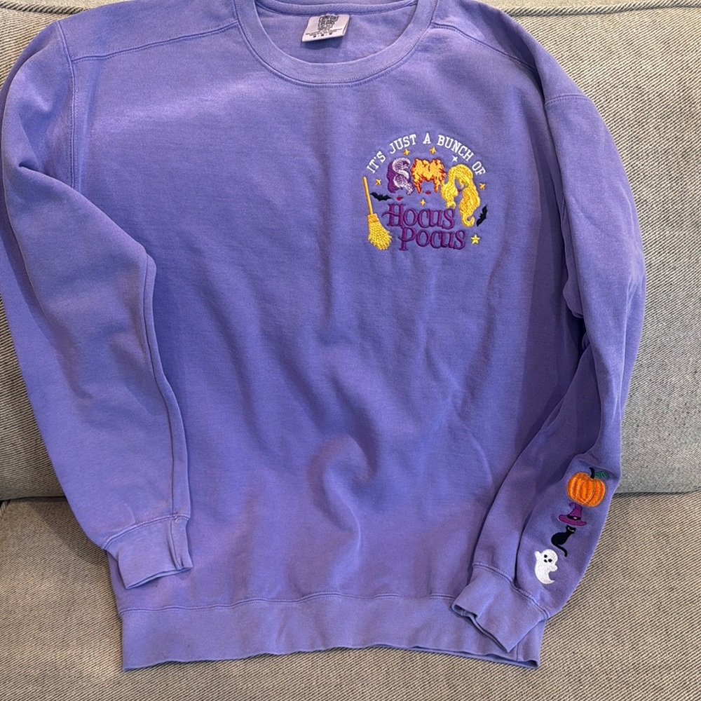 Comfort Colors Lavender Hocus Pocus Halloween Fall Sweatshirt